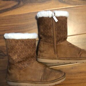 Michael Kors boots. Size 3